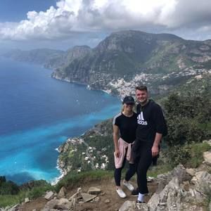 Meet your Posher, Sara